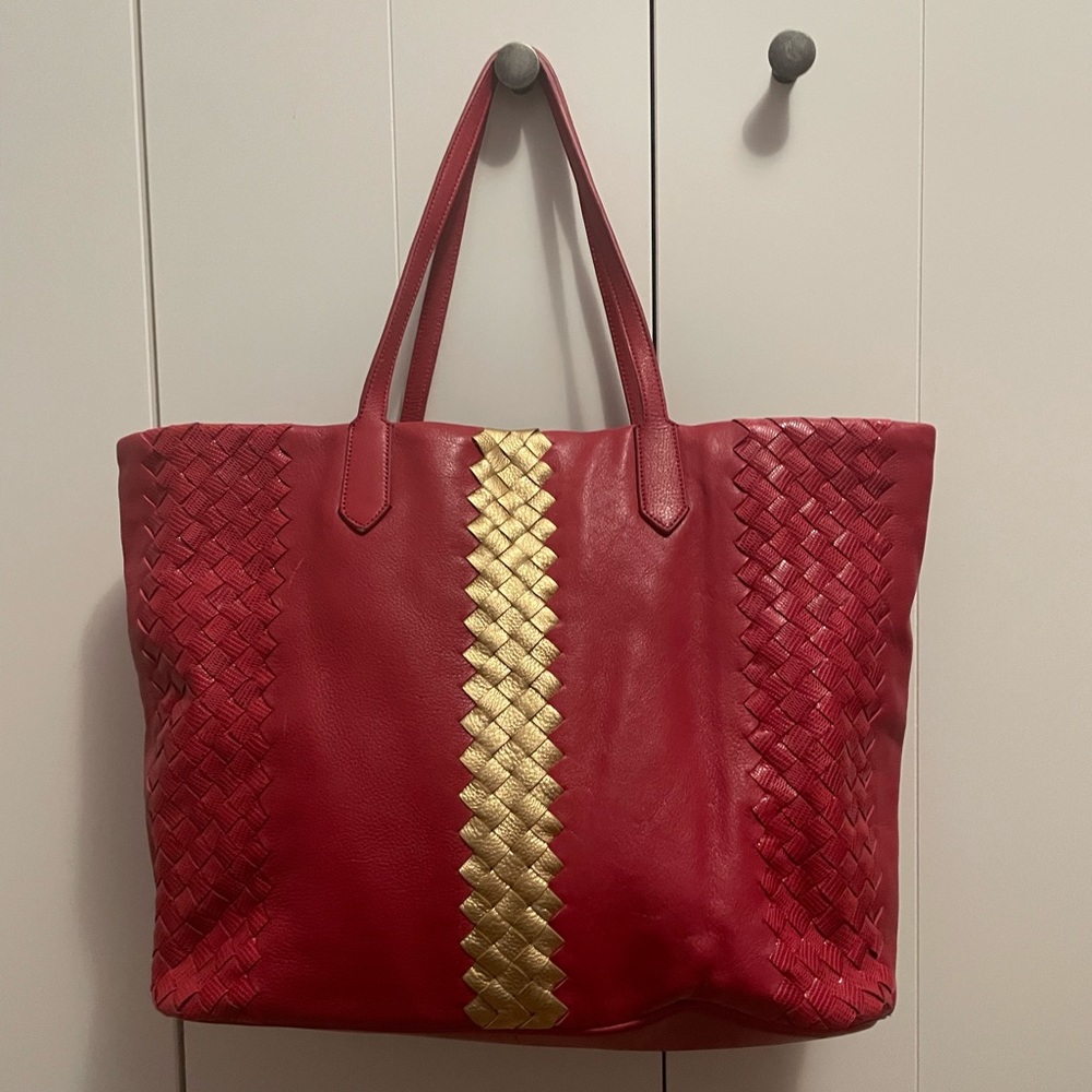 Red leather bag soft and light weight NEW - Picture 5 of 11